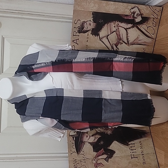 Burberry Accessories - Burberry Cashmere Nova Scarf